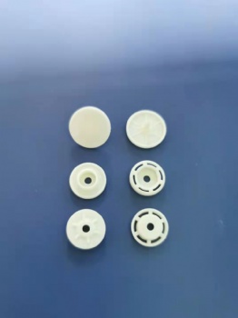 Resin four snap fastener